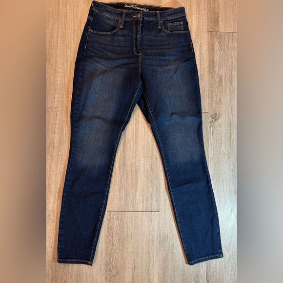 Universal Thread jeans, Size 10 - Picture 1 of 4